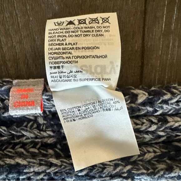 Superdry Blue and White Ribbed Knit Scarf - Picture 5 of 5